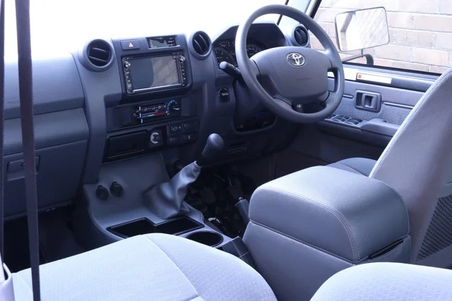 design 1 Image of 79 Series Full Length Console (Single Cab) 2016+ - Department of the Interior