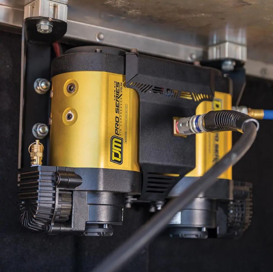 twin compressor 4 Image of TJM Pro Series Twin Air Compressor - FREE SHIPPING!